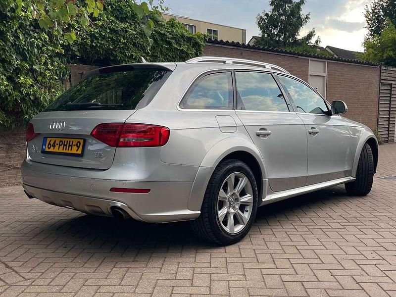 Zilver Occasion 2010 Audi A4 Allroad Stationwagen | € 9.000 (Goede deal) - Afbeelding 1/4