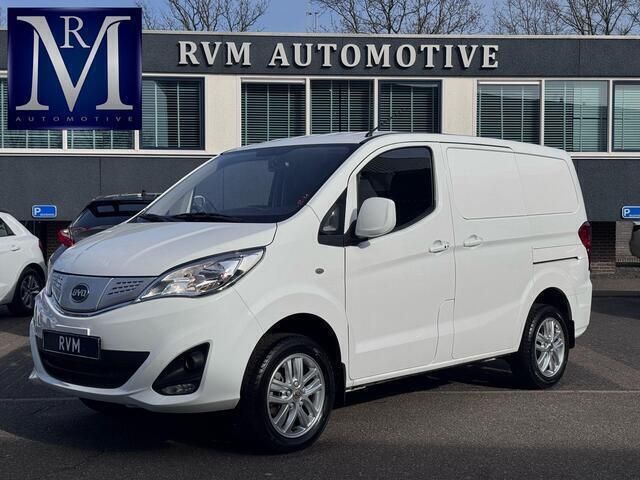 Wit Gebruikt 2023 BYD ETP3 Van | € 13.899 (Eerlijke prijs) - Afbeelding 1/4