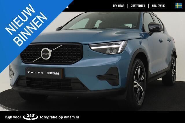 Blauw Gebruikt 2024 Volvo XC40 Plus SUV | € 42.490 (Super prijs) - Afbeelding 1/4