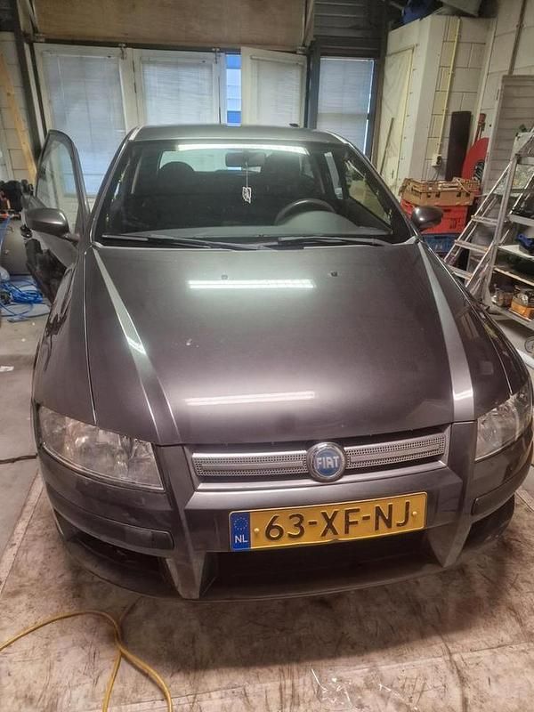 Gebruikt 2007 Fiat Stilo | € 750 (Goede deal) - Afbeelding 1/4
