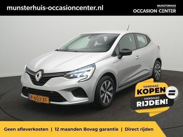 Grijs metallic Gebruikt 2022 Renault Clio V Equilibre Hatchback | € 14.995 (Goede deal) - Afbeelding 1/4