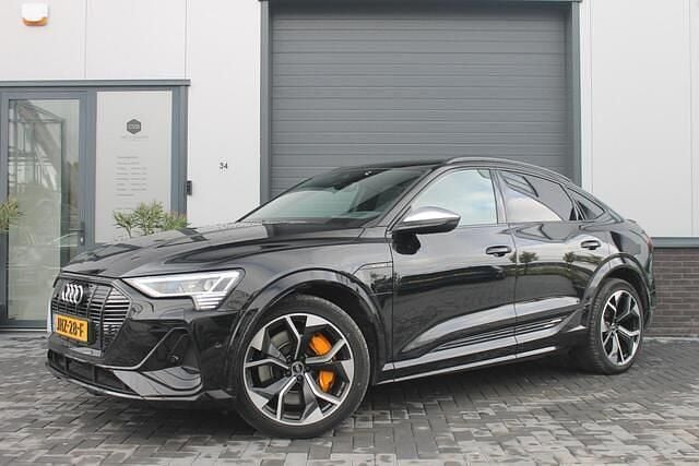 Zwart Gebruikt 2022 Audi e-tron Sportback S-Line SUV | € 44.950 (Super prijs) - Afbeelding 1/4