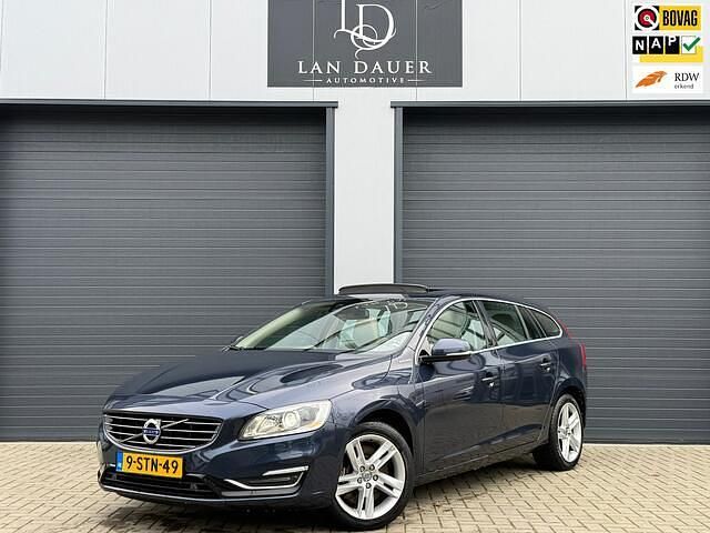 Blauw Occasion 2013 Volvo V60 Stationwagen | € 11.950 (Duur) - Afbeelding 1/4