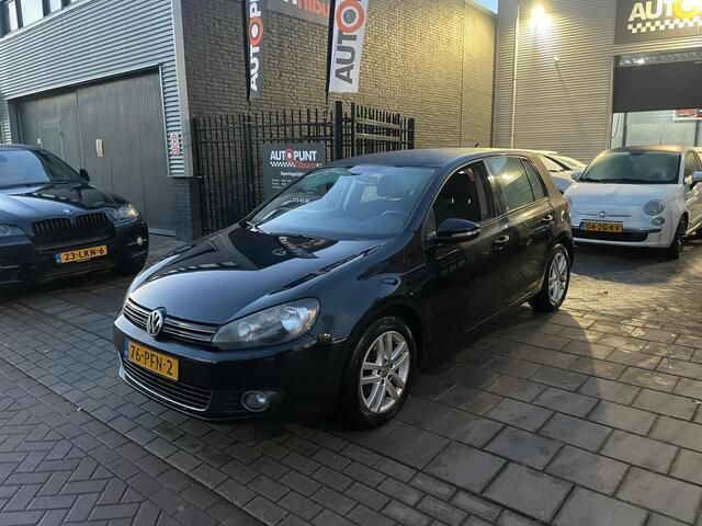 Zwart Gebruikt 2011 VW Golf VI Highline Hatchback | € 3.999 (Eerlijke prijs) - Afbeelding 1/4