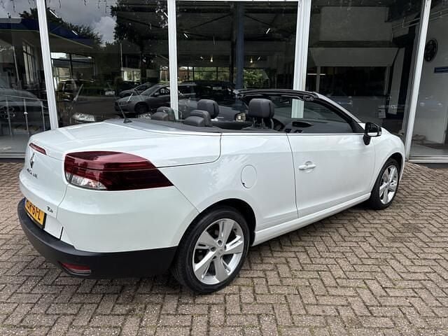 Occasion Renault Mégane Cabriolet Dynamique 132 PK (97 kW) 2013 Wit Cabriolet
