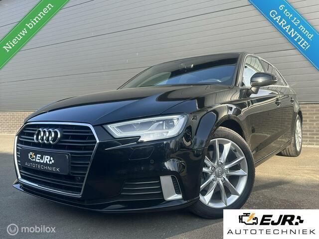 Zwart Gebruikt 2018 Audi A3 Sportback Sport Hatchback | € 18.950 (Iets duurder) - Afbeelding 1/4