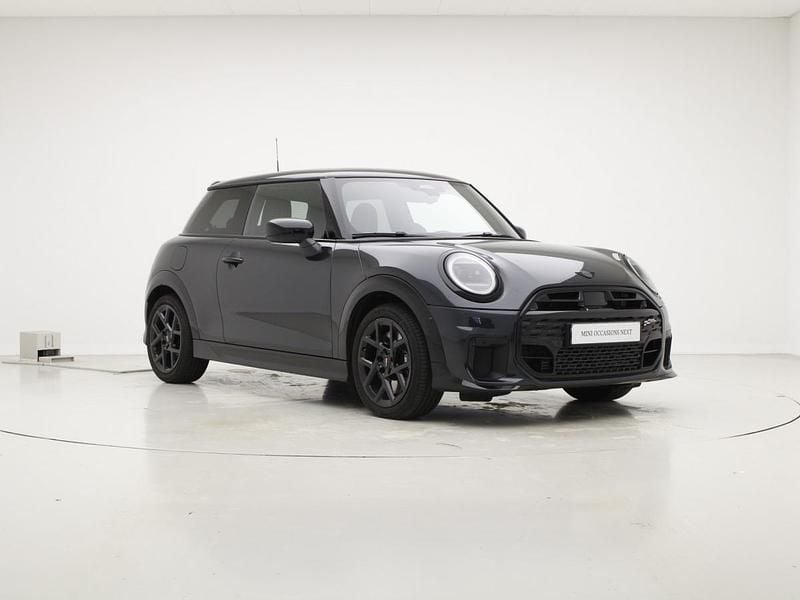 Occasion Mini Cooper 114 kW (156 PK) 2025 Grijs Hatchback