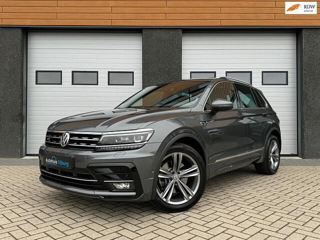 Grijs Gebruikt 2018 VW Tiguan R-line SUV | € 29.990 (Eerlijke prijs) - Afbeelding 1/4