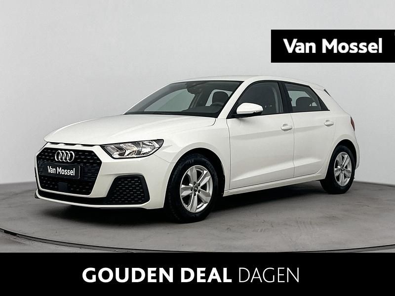 Wit Gebruikt 2020 Audi A1 Sportback Proline Hatchback | € 17.900 (Eerlijke prijs) - Afbeelding 1/4