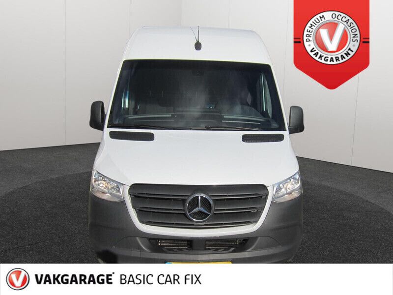 Wit Gebruikt 2019 Mercedes Sprinter Van | € 17.500 (Goede deal) - Afbeelding 1/4
