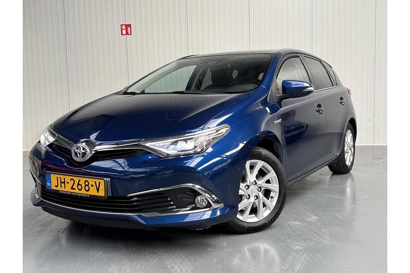 Blauw Gebruikt 2016 Toyota Auris Hybrid Hatchback | € 15.799 (Eerlijke prijs) - Afbeelding 1/1