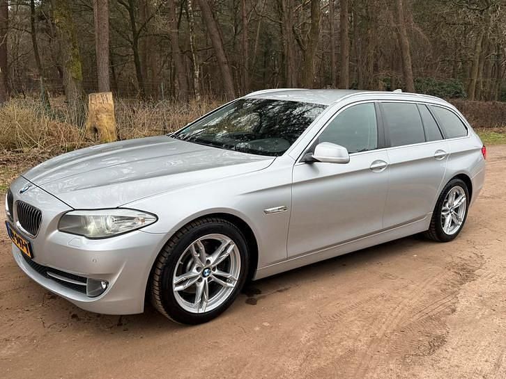 Occasion 2012 BMW 530 Stationwagen | € 6.500 (Super prijs) - Afbeelding 1/4