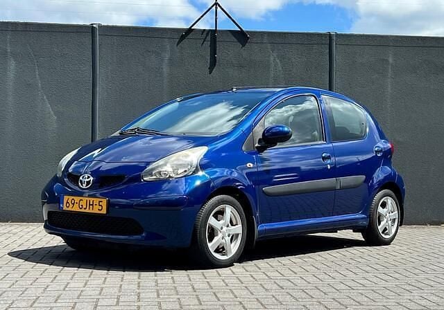 Blauw Gebruikt 2008 Toyota Aygo Hatchback | € 1.650 (Super prijs) - Afbeelding 1/4