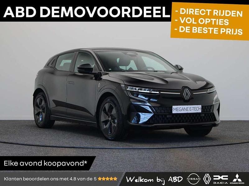 Zwart Nieuw 2025 Renault Megane E-Tech Evolution Hatchback | € 32.945 (Goede deal) - Afbeelding 1/3
