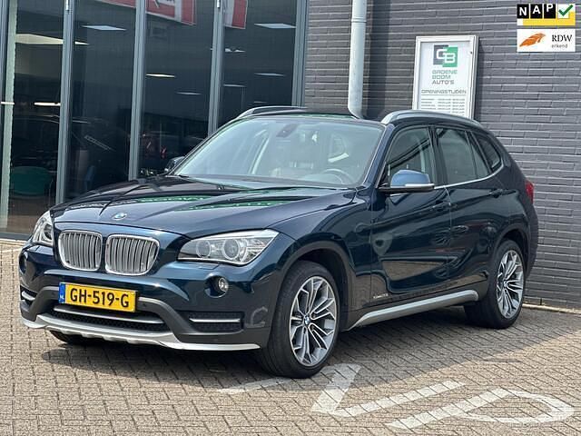 Blauw Gebruikt 2015 BMW X1 Executive SUV | € 18.995 (Eerlijke prijs) - Afbeelding 1/4