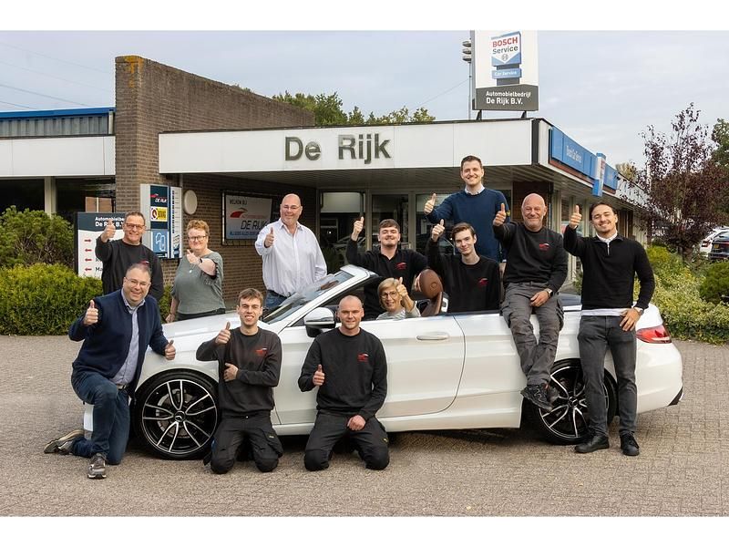 Occasion Seat Leon Business 105 PK (77 kW) 2014 Zwart Stationwagen