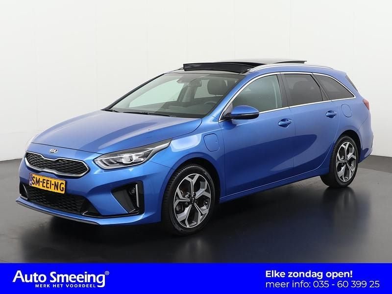 Blauw Gebruikt 2021 Kia Ceed Stationwagen | € 24.945 (Eerlijke prijs) - Afbeelding 1/4
