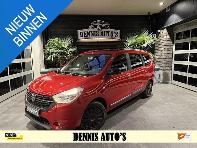 Rood Gebruikt 2020 Dacia Lodgy Comfort MPV | € 12.500 (Eerlijke prijs) - Afbeelding 1/4