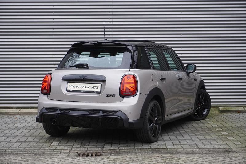 Occasion Mini Cooper Comfort 136 PK (100 kW) 2022 Grijs Hatchback