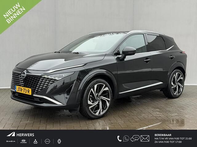 Zwart Occasion 2025 Nissan Qashqai Tekna+ SUV | € 36.835 (Eerlijke prijs) - Afbeelding 1/4