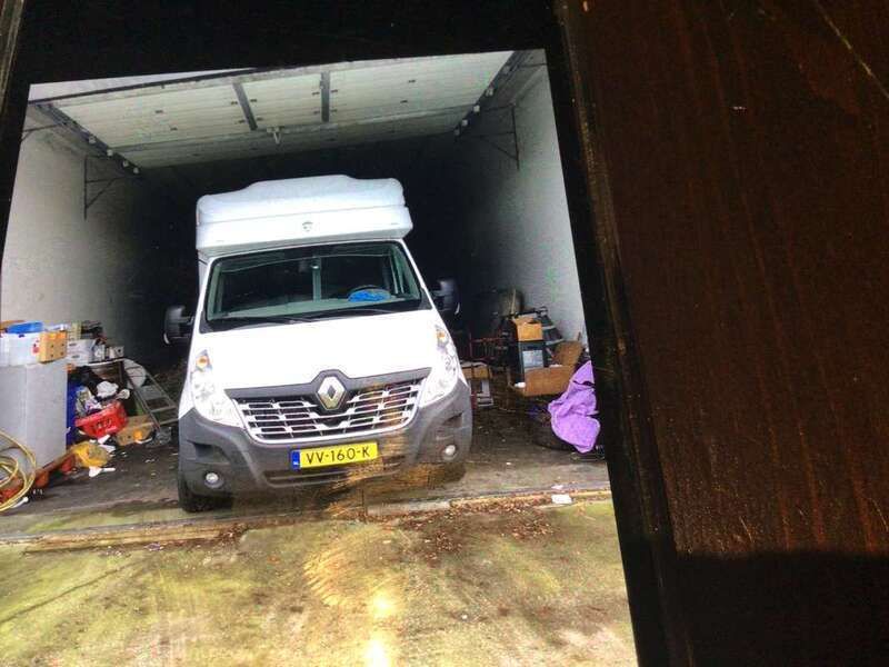 Wit Gebruikt 2017 Renault Master Van | € 15.000 (Goede deal) - Afbeelding 1/4