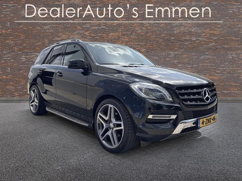 Zwart Gebruikt 2014 Mercedes ML350 SUV | € 19.999 (Eerlijke prijs) - Afbeelding 1/4
