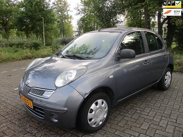 Grijs Gebruikt 2010 Nissan Micra Hatchback | € 2.450 (Super prijs) - Afbeelding 1/4