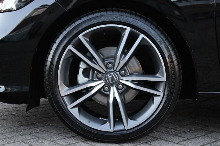 Nieuw Honda Civic Advance 143 PK (105 kW) 2026 Zwart Hatchback