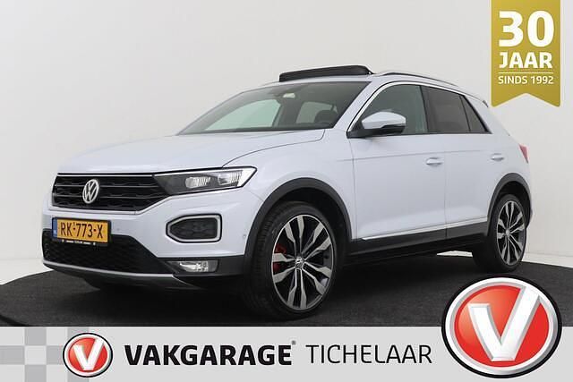 Wit Occasion 2018 VW T-Roc Sportline SUV | € 21.399 (Eerlijke prijs) - Afbeelding 1/4