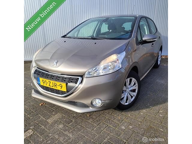 Grijs Occasion 2012 Peugeot 208 Hatchback | € 2.850 (Goede deal) - Afbeelding 1/4