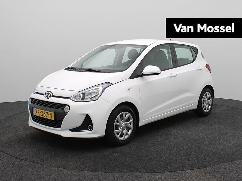 Wit Gebruikt 2019 Hyundai i10 Comfort Hatchback | € 9.940 (Eerlijke prijs) - Afbeelding 1/4