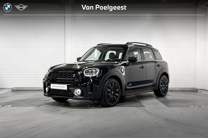 Midnight black (donker zwart) Gebruikt 2022 Mini Countryman SUV | € 35.899 (Duur) - Afbeelding 1/4