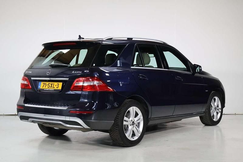 Occasion Mercedes ML350 306 PK (225 kW) 2012 Blauw SUV