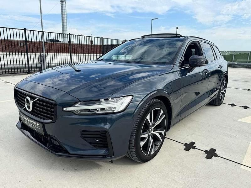 Blauw Gebruikt 2021 Volvo V60 R-Design Stationwagen | € 29.750 (Eerlijke prijs) - Afbeelding 1/4