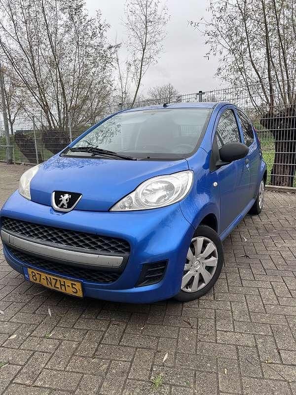 Blauw Gebruikt 2011 Peugeot 107 Hatchback | € 1.450 (Goede deal) - Afbeelding 1/4