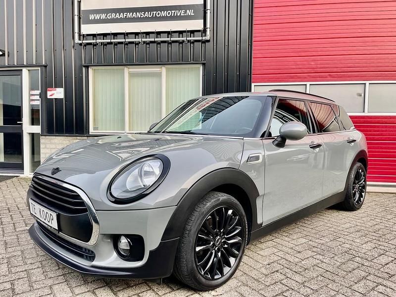 Occasion Mini Cooper Clubman Business 2017 Grijs (metallic) Stationwagen