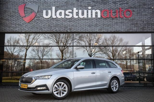 Grijs, metallic lak Gebruikt 2021 Skoda Octavia Business Line Stationwagen | € 22.950 (Eerlijke prijs) - Afbeelding 1/4