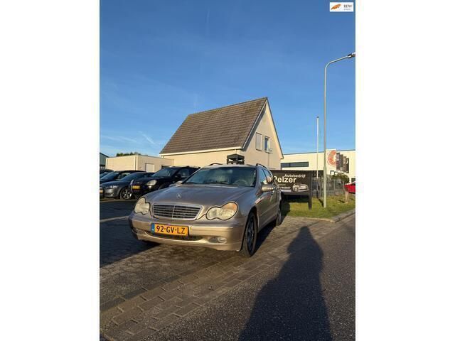 Beige Gebruikt 2001 Mercedes C180 Elegance Stationwagen | € 1.495 (Goede deal) - Afbeelding 1/4