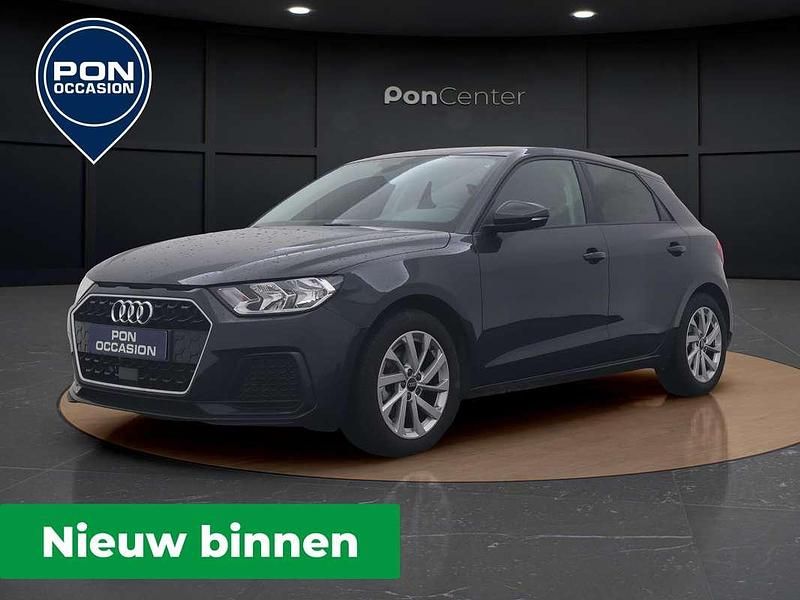 Grijs Occasion 2025 Audi A1 Sportback Advanced Hatchback | € 29.950 (Eerlijke prijs) - Afbeelding 1/3