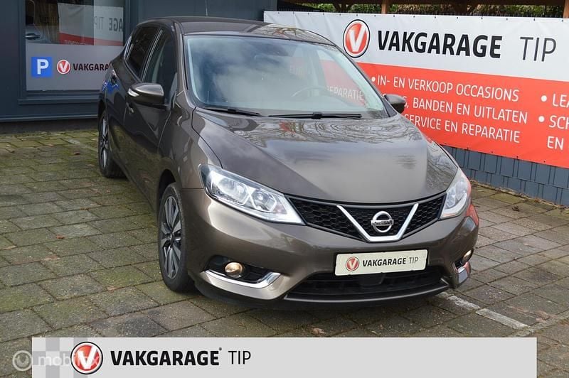 Bruin Occasion 2016 Nissan Pulsar N-Connecta Hatchback | € 9.250 (Eerlijke prijs) - Afbeelding 1/4