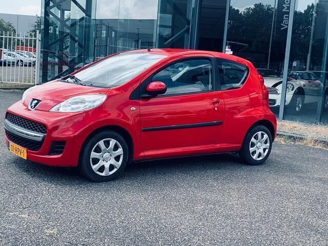 Occasion Peugeot 107 68 PK (50 kW) 2011 Rood Hatchback