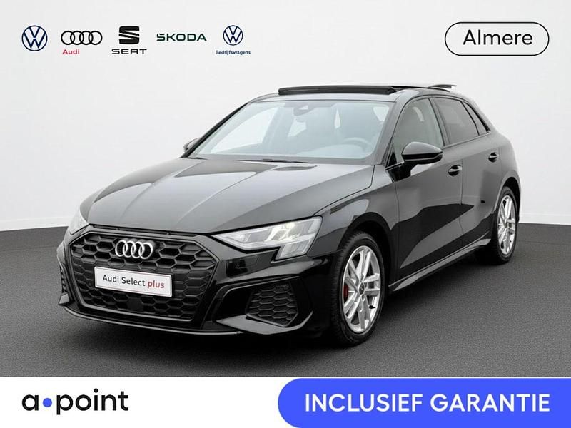 Zwart Occasion 2022 Audi A3 Sportback e-tron S-Line Hatchback | € 35.849 (Iets duurder) - Afbeelding 1/4
