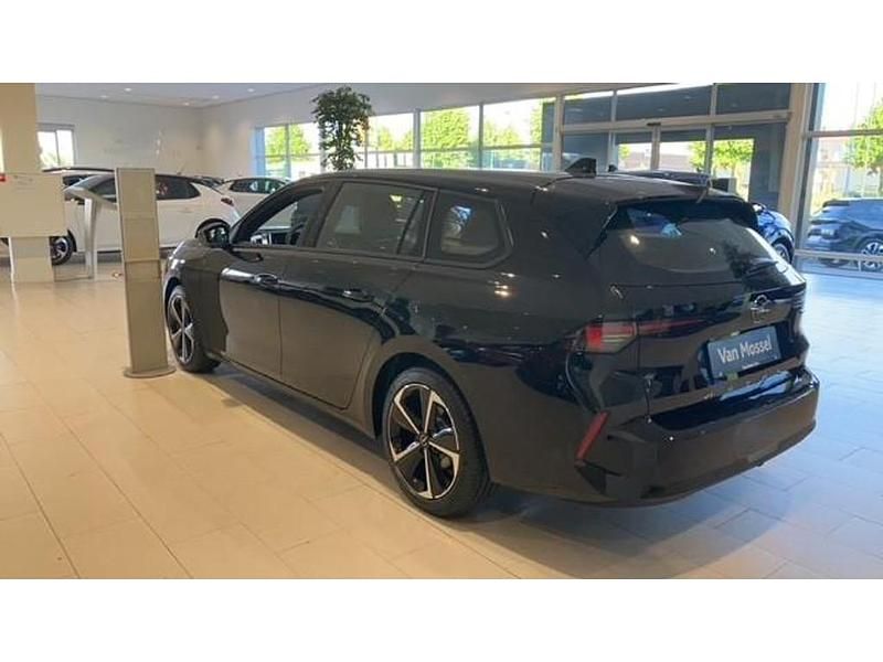 Nieuw Opel Astra Edition 145 PK (106 kW) 2025 Zwart Stationwagen