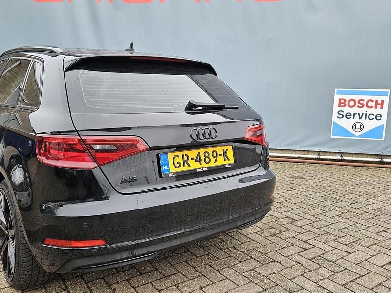 Occasion Audi A3 Ambition 150 PK (110 kW) 2015 Zwart Hatchback