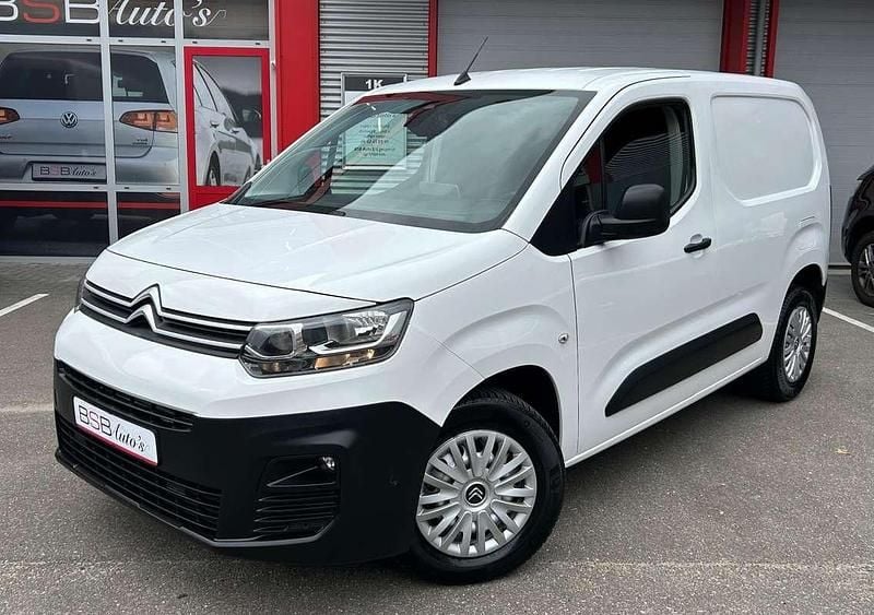 Wit Gebruikt 2020 Citroën Berlingo PureTech MPV | € 11.995 - Afbeelding 1/4
