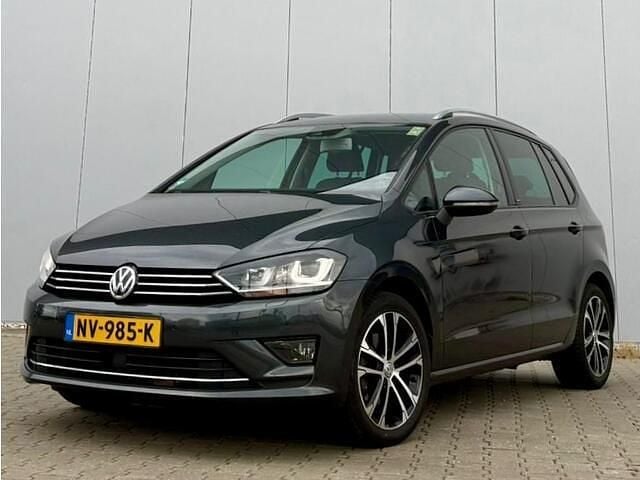 Zwart Gebruikt 2016 VW Golf Sportsvan MPV | € 9.799 (Eerlijke prijs) - Afbeelding 1/4