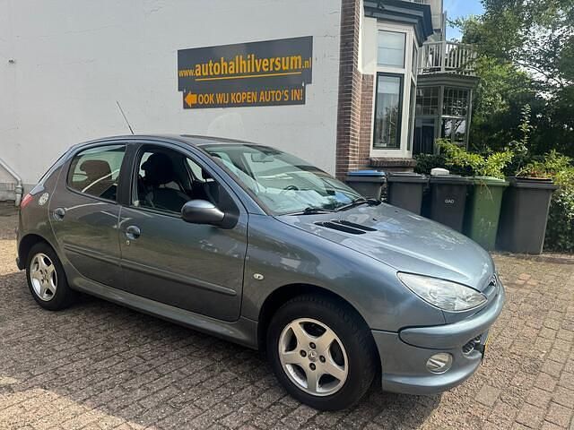 Grijs Gebruikt 2006 Peugeot 206 Hatchback | € 1.299 (Eerlijke prijs) - Afbeelding 1/4