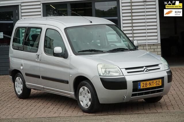 Grijs Gebruikt 2004 Citroën Berlingo MPV | € 1.850 (Goede deal) - Afbeelding 1/4
