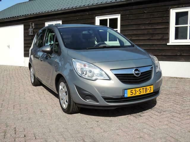 Bruin Gebruikt 2011 Opel Meriva MPV | € 6.950 (Iets duurder) - Afbeelding 1/4