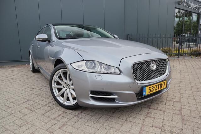 Occasion Jaguar XJ Luxury 241 PK (177 kW) 2013 Grijs Sedan